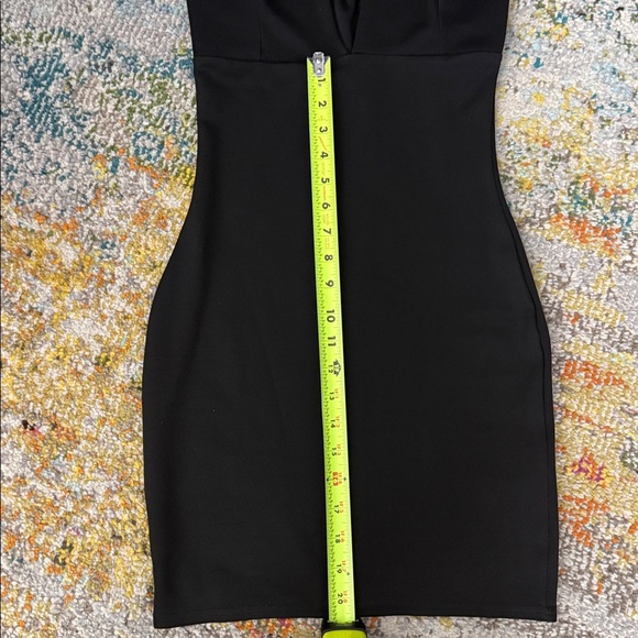 NWT: Boohoo Petite Strappy Bodycon Dress - Picture 7 of 8